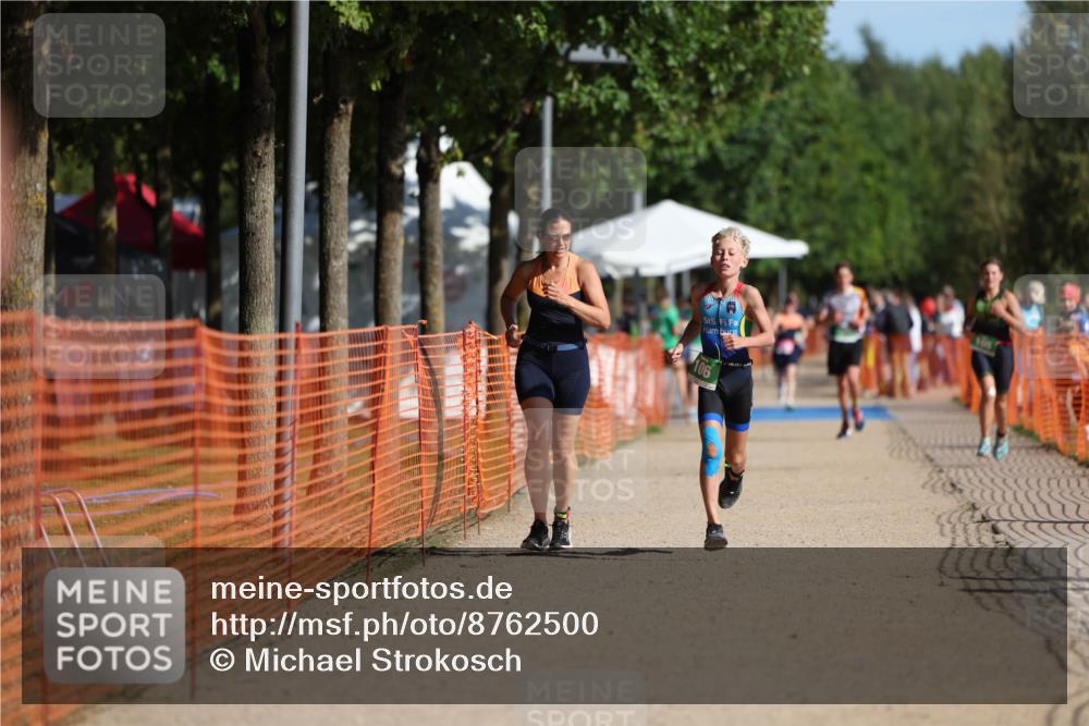 07.09.2025 - 19. Norderstedt Triathlon Michael Strokosch http://msf.ph/oto/8762500 07.09.2025 10:46:51 Laufen 106, 646, 1144 meine-sportfotos.de