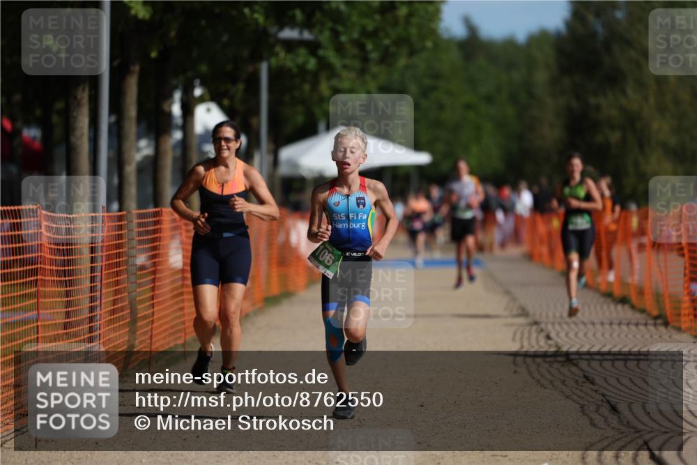 07.09.2025 - 19. Norderstedt Triathlon Michael Strokosch http://msf.ph/oto/8762550 07.09.2025 10:46:53 Laufen 106, 646, 1144 meine-sportfotos.de