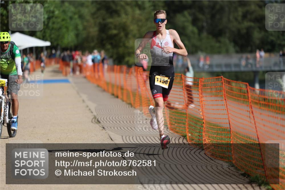 07.09.2025 - 19. Norderstedt Triathlon Michael Strokosch http://msf.ph/oto/8762581 07.09.2025 11:28:13 Laufen 1158 meine-sportfotos.de