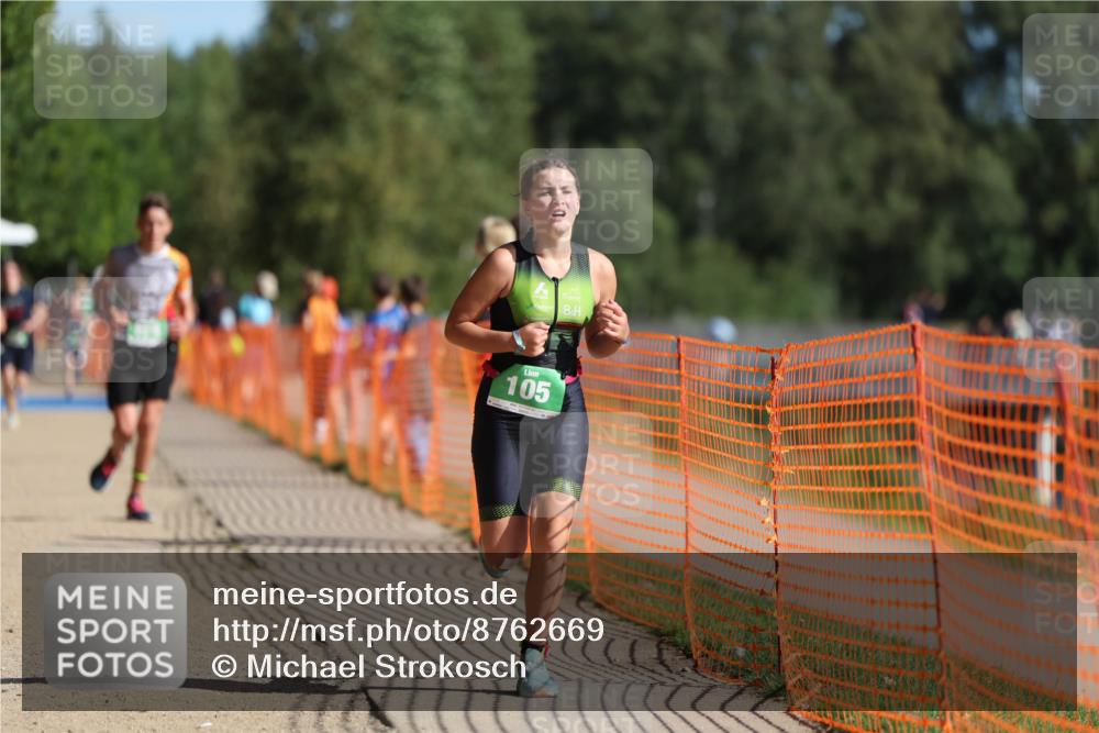 07.09.2025 - 19. Norderstedt Triathlon Michael Strokosch http://msf.ph/oto/8762669 07.09.2025 10:46:59 Laufen 105, 106, 674, 1144 meine-sportfotos.de