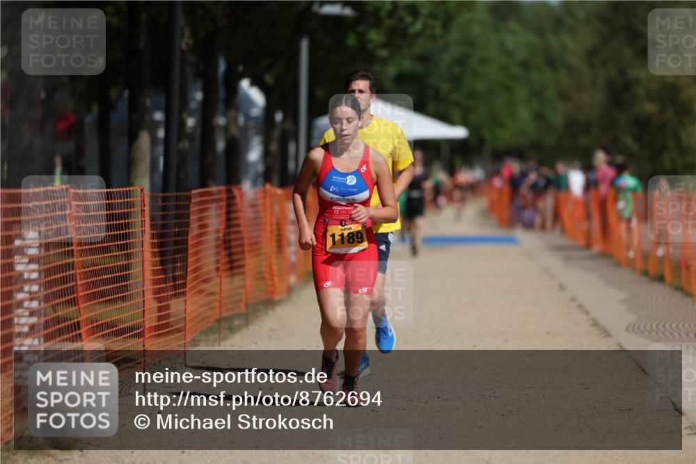 07.09.2025 - 19. Norderstedt Triathlon Michael Strokosch http://msf.ph/oto/8762694 07.09.2025 12:09:17 Laufen 228, 849, 1189 meine-sportfotos.de