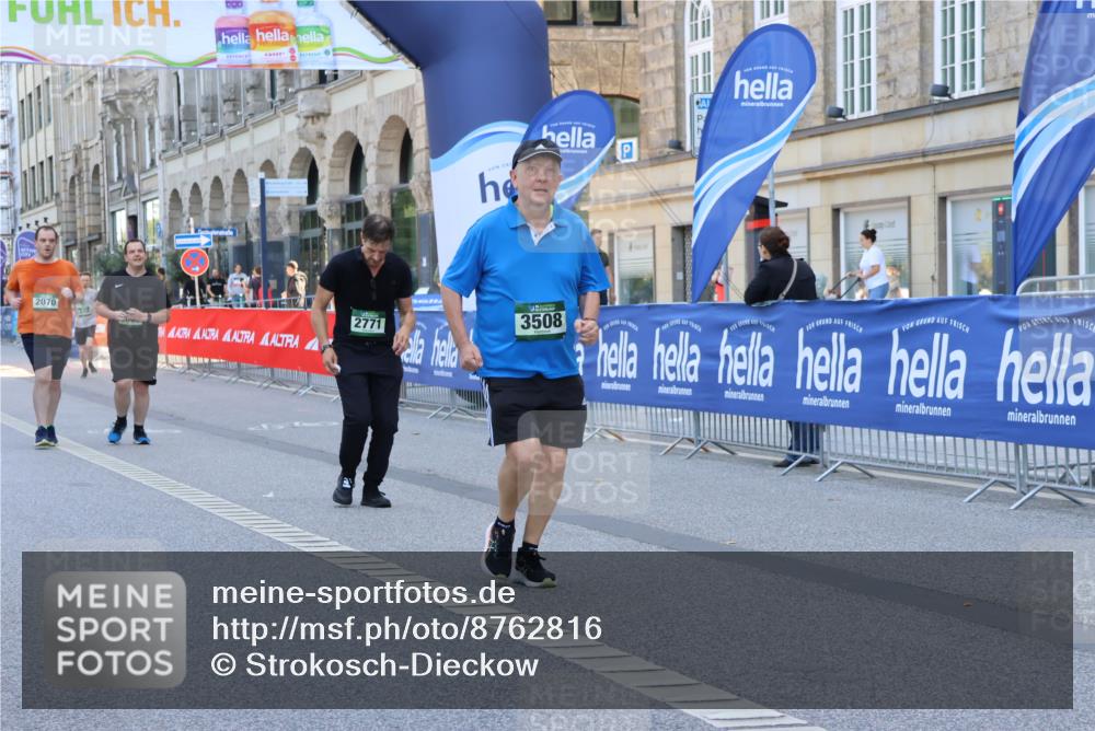 07.09.2025 - BARMER Alsterlauf Strokosch-Dieckow http://msf.ph/oto/8762816 07.09.2025 10:28:33 Ziel 2485, 3457, 3495, 3542, 3553, 3560, 4000, 4004, 4201, 4804 meine-sportfotos.de