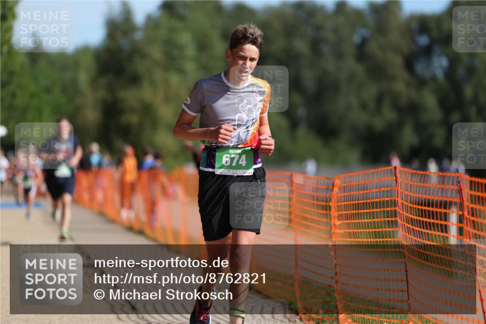 07.09.2025 - 19. Norderstedt Triathlon Michael Strokosch http://msf.ph/oto/8762821 07.09.2025 10:47:04 Laufen 105, 674, 693 meine-sportfotos.de