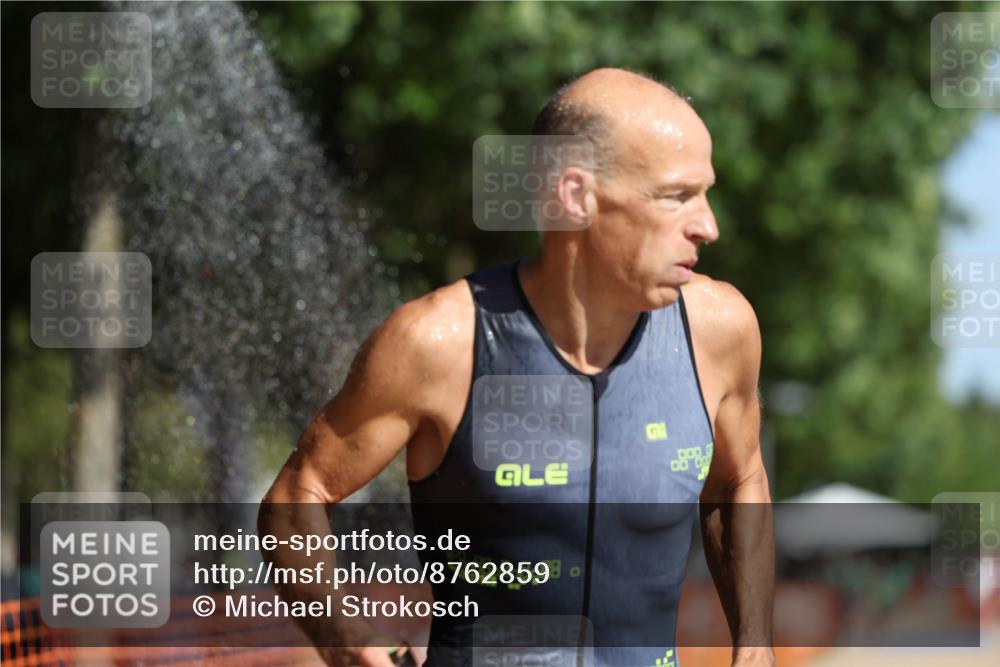 07.09.2025 - 19. Norderstedt Triathlon Michael Strokosch http://msf.ph/oto/8762859 07.09.2025 11:28:39 Laufen 225 meine-sportfotos.de