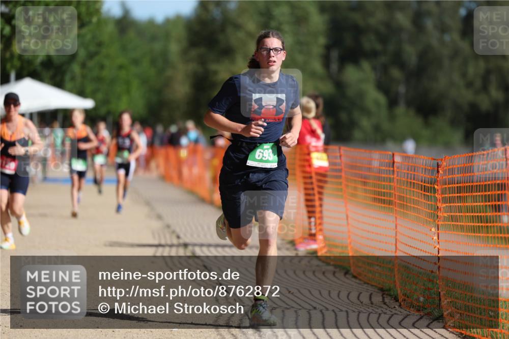 07.09.2025 - 19. Norderstedt Triathlon Michael Strokosch http://msf.ph/oto/8762872 07.09.2025 10:47:08 Laufen 130, 674, 693, 1129 meine-sportfotos.de