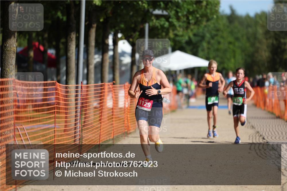 07.09.2025 - 19. Norderstedt Triathlon Michael Strokosch http://msf.ph/oto/8762923 07.09.2025 10:47:10 Laufen 73, 130, 674, 693, 1129 meine-sportfotos.de