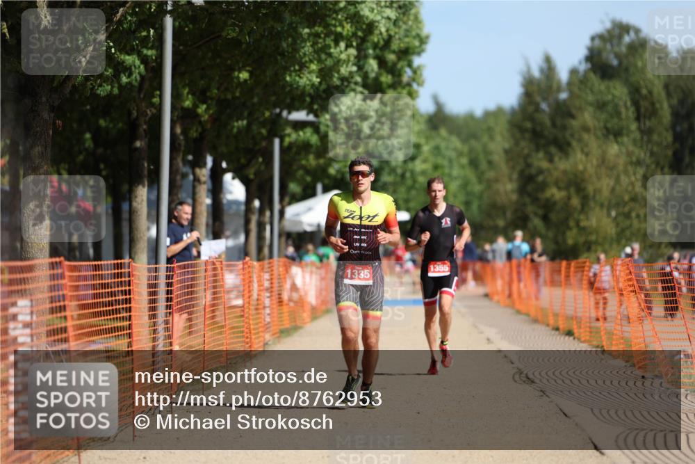 07.09.2025 - 19. Norderstedt Triathlon Michael Strokosch http://msf.ph/oto/8762953 07.09.2025 11:29:23 Laufen 1335, 1355 meine-sportfotos.de