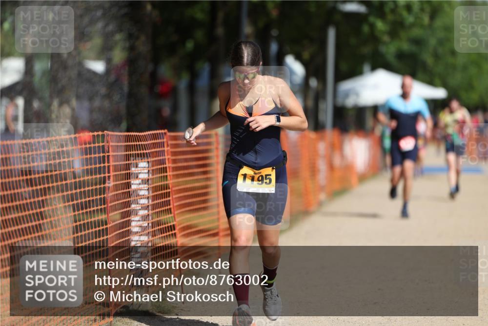 07.09.2025 - 19. Norderstedt Triathlon Michael Strokosch http://msf.ph/oto/8763002 07.09.2025 12:09:46 Laufen 1195, 1319 meine-sportfotos.de