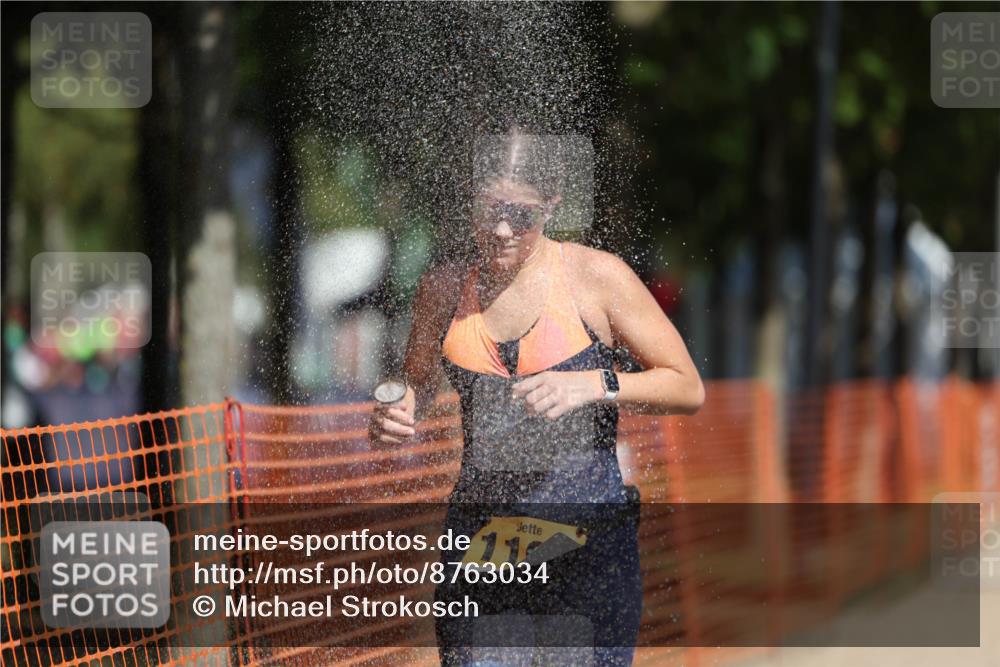 07.09.2025 - 19. Norderstedt Triathlon Michael Strokosch http://msf.ph/oto/8763034 07.09.2025 12:09:47 Laufen 1195, 1319 meine-sportfotos.de