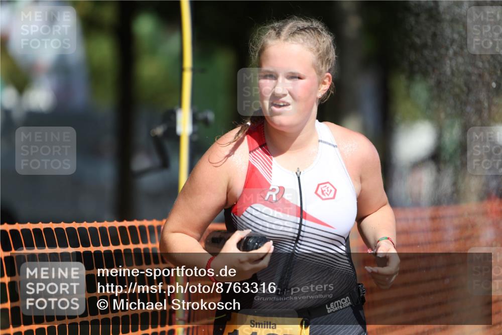07.09.2025 - 19. Norderstedt Triathlon Michael Strokosch http://msf.ph/oto/8763316 07.09.2025 12:10:05 Laufen 1197 meine-sportfotos.de