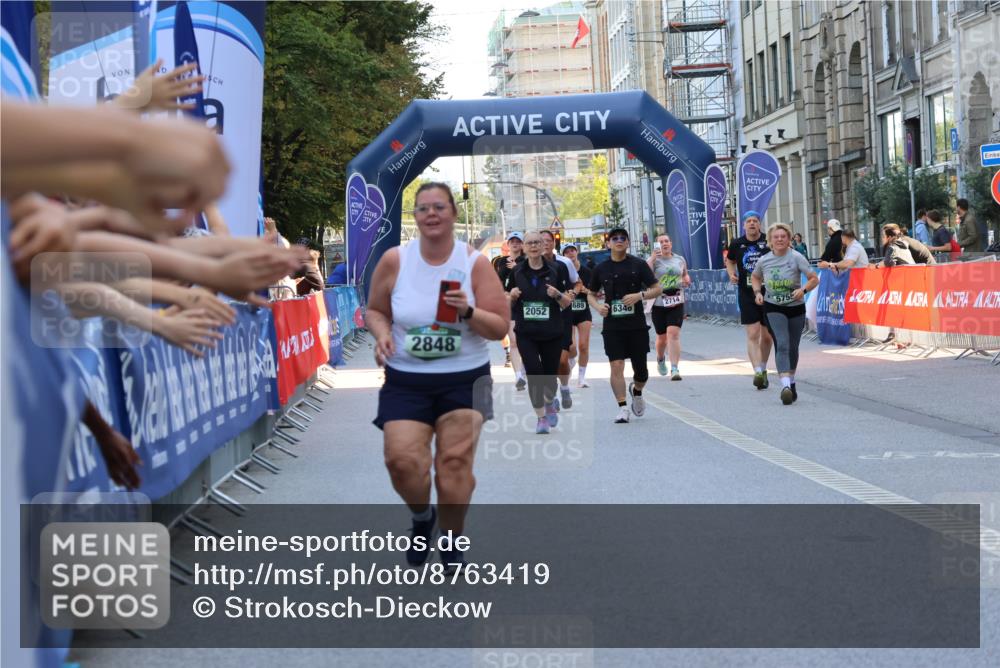 07.09.2025 - BARMER Alsterlauf Strokosch-Dieckow http://msf.ph/oto/8763419 07.09.2025 10:28:39 Ziel 2877, 3457, 3495, 3542, 3553, 3560, 4000, 4004, 4201 meine-sportfotos.de