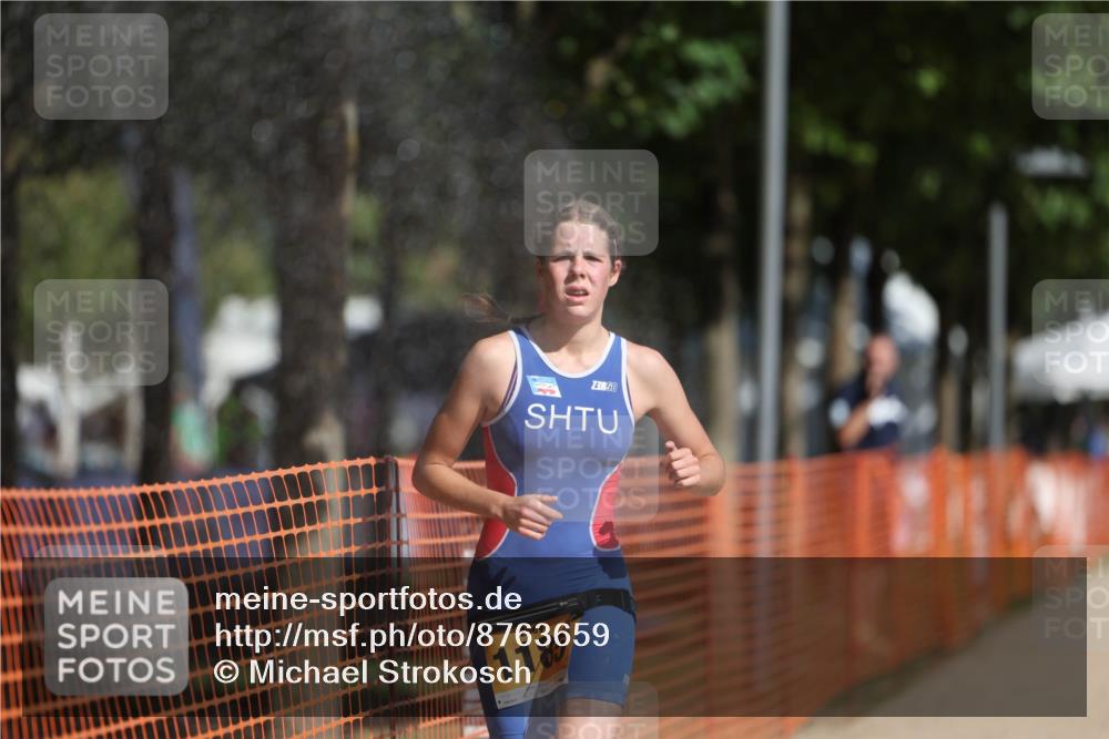 07.09.2025 - 19. Norderstedt Triathlon Michael Strokosch http://msf.ph/oto/8763659 07.09.2025 11:30:22 Laufen 1185 meine-sportfotos.de