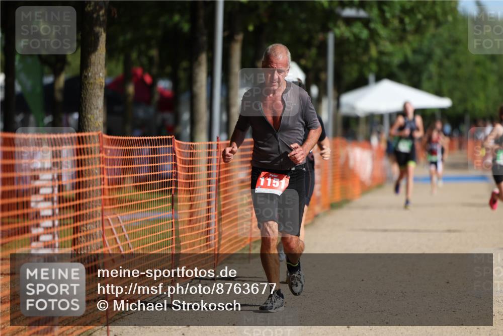 07.09.2025 - 19. Norderstedt Triathlon Michael Strokosch http://msf.ph/oto/8763677 07.09.2025 10:47:51 Laufen 62, 83, 639, 1110, 1151 meine-sportfotos.de
