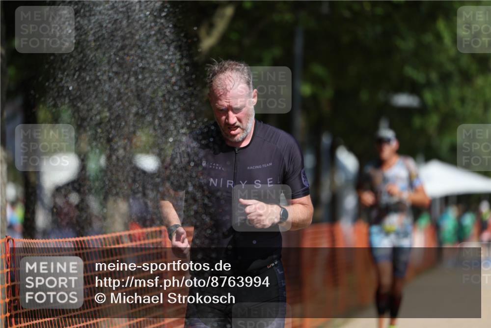 07.09.2025 - 19. Norderstedt Triathlon Michael Strokosch http://msf.ph/oto/8763994 07.09.2025 12:11:18 Laufen 729, 787 meine-sportfotos.de