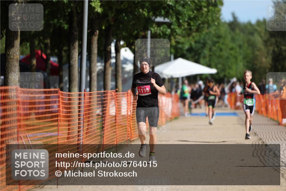 07.09.2025 - 19. Norderstedt Triathlon Michael Strokosch http://msf.ph/oto/8764015 07.09.2025 10:48:04 Laufen 124, 129, 132, 635, 1115 meine-sportfotos.de