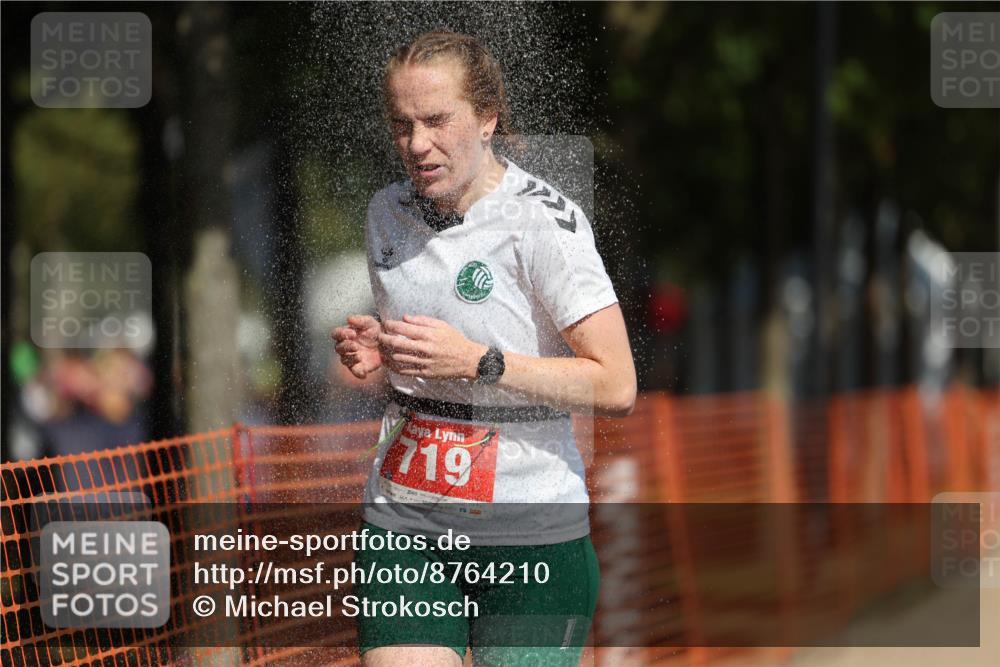 07.09.2025 - 19. Norderstedt Triathlon Michael Strokosch http://msf.ph/oto/8764210 07.09.2025 12:11:41 Laufen 281, 719 meine-sportfotos.de