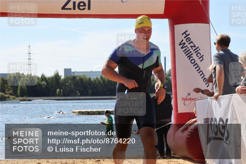 07.09.2025 - 19. Norderstedt Triathlon Luisa Fischer http://msf.ph/oto/8764220 07.09.2025 12:31:11 Schwimmen 166, 209, 1344 meine-sportfotos.de