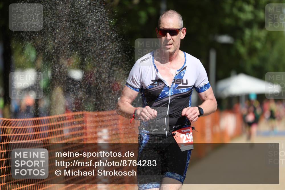 07.09.2025 - 19. Norderstedt Triathlon Michael Strokosch http://msf.ph/oto/8764283 07.09.2025 12:12:10 Laufen 296 meine-sportfotos.de
