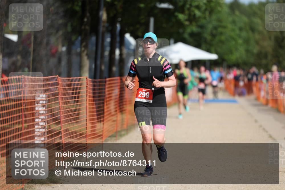 07.09.2025 - 19. Norderstedt Triathlon Michael Strokosch http://msf.ph/oto/8764311 07.09.2025 12:12:19 Laufen 299 meine-sportfotos.de