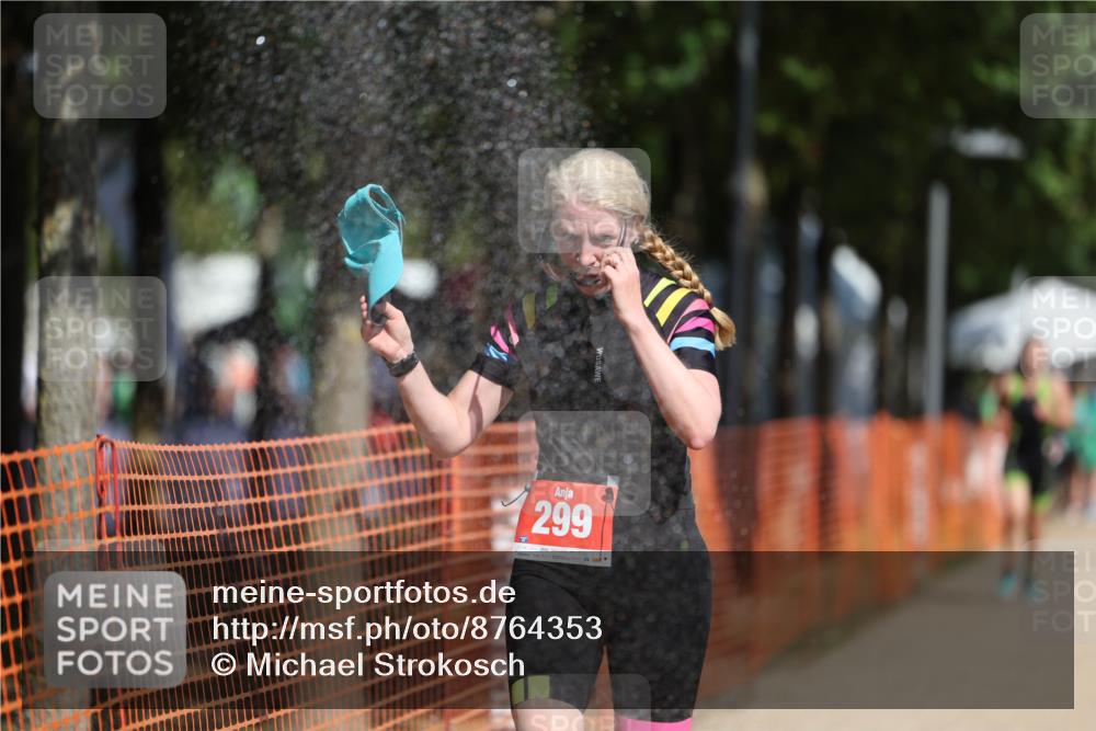 07.09.2025 - 19. Norderstedt Triathlon Michael Strokosch http://msf.ph/oto/8764353 07.09.2025 12:12:21 Laufen 299, 778 meine-sportfotos.de