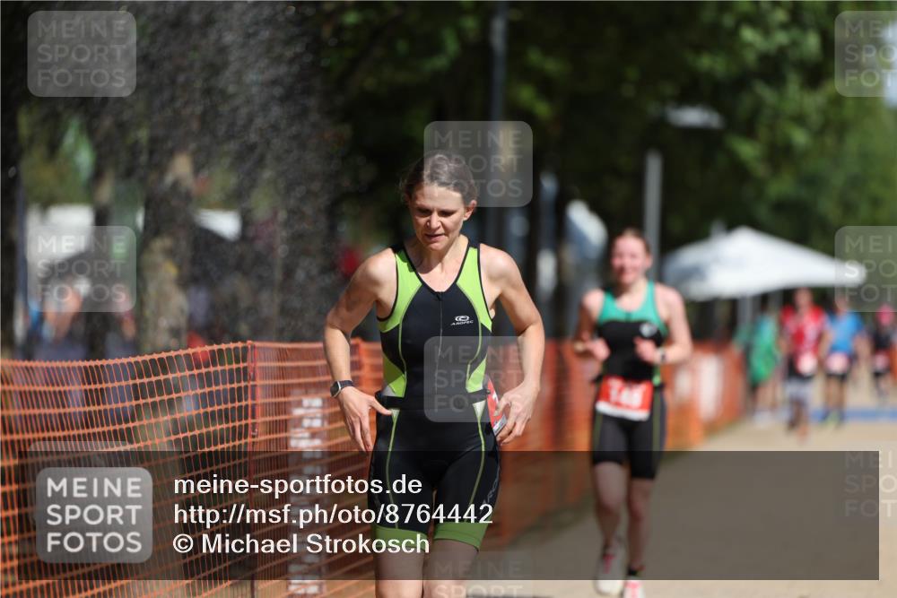 07.09.2025 - 19. Norderstedt Triathlon Michael Strokosch http://msf.ph/oto/8764442 07.09.2025 12:12:29 Laufen 148, 778 meine-sportfotos.de