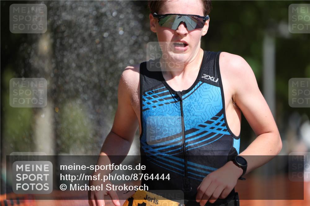 07.09.2025 - 19. Norderstedt Triathlon Michael Strokosch http://msf.ph/oto/8764444 07.09.2025 11:31:16 Laufen 196, 1171 meine-sportfotos.de