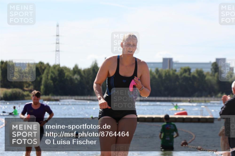 07.09.2025 - 19. Norderstedt Triathlon Luisa Fischer http://msf.ph/oto/8764464 07.09.2025 12:32:10 Schwimmen 179, 1388 meine-sportfotos.de