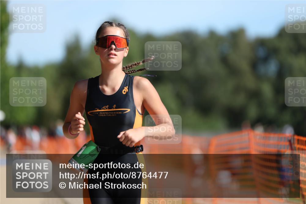 07.09.2025 - 19. Norderstedt Triathlon Michael Strokosch http://msf.ph/oto/8764477 07.09.2025 10:48:21 Laufen 91, 123, 1117 meine-sportfotos.de