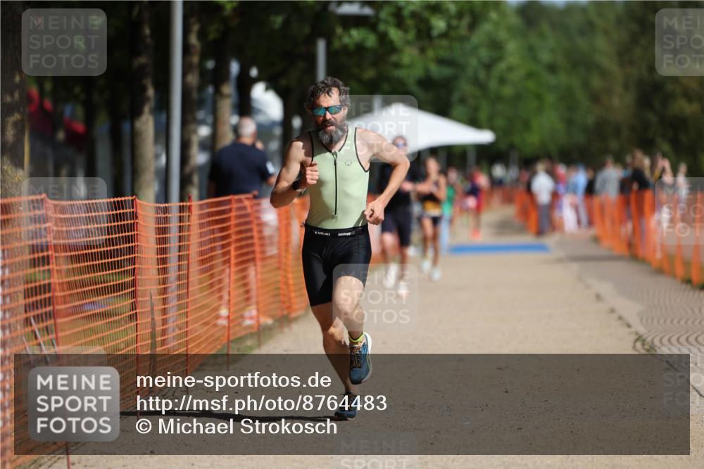 07.09.2025 - 19. Norderstedt Triathlon Michael Strokosch http://msf.ph/oto/8764483 07.09.2025 11:31:18 Laufen 196, 1171, 1198 meine-sportfotos.de