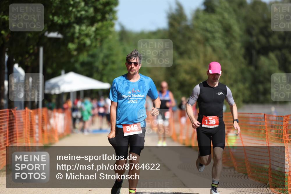 07.09.2025 - 19. Norderstedt Triathlon Michael Strokosch http://msf.ph/oto/8764622 07.09.2025 12:12:46 Laufen 136, 800, 846 meine-sportfotos.de