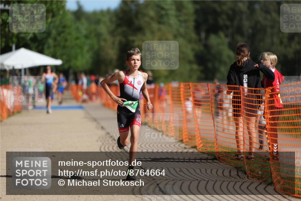 07.09.2025 - 19. Norderstedt Triathlon Michael Strokosch http://msf.ph/oto/8764664 07.09.2025 10:48:34 Laufen 61 meine-sportfotos.de