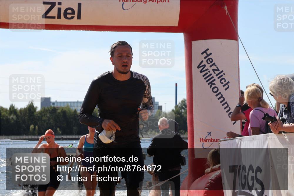 07.09.2025 - 19. Norderstedt Triathlon Luisa Fischer http://msf.ph/oto/8764672 07.09.2025 12:33:51 Schwimmen 232, 331, 799, 1299, 1354, 1389 meine-sportfotos.de