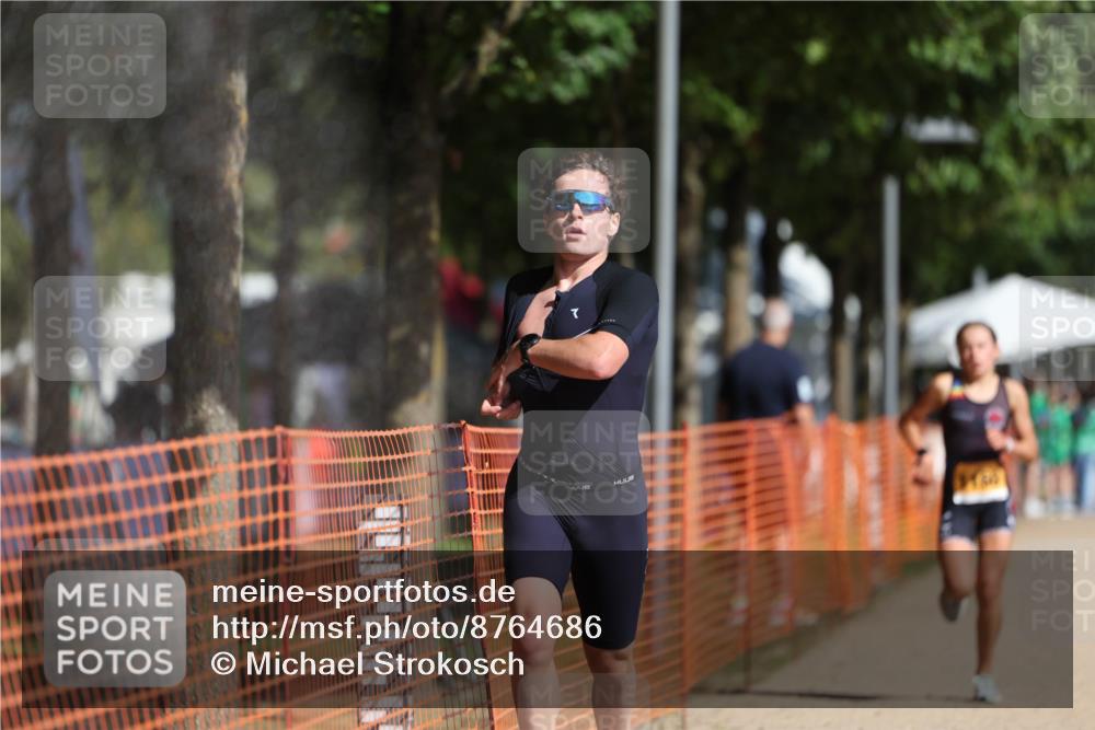 07.09.2025 - 19. Norderstedt Triathlon Michael Strokosch http://msf.ph/oto/8764686 07.09.2025 11:31:24 Laufen 196, 1160, 1198 meine-sportfotos.de