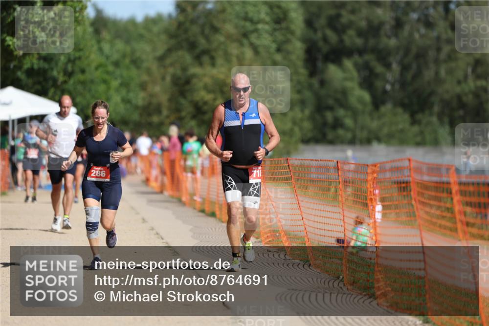 07.09.2025 - 19. Norderstedt Triathlon Michael Strokosch http://msf.ph/oto/8764691 07.09.2025 12:12:54 Laufen 286, 710, 861 meine-sportfotos.de