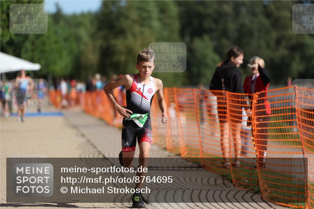 07.09.2025 - 19. Norderstedt Triathlon Michael Strokosch http://msf.ph/oto/8764695 07.09.2025 10:48:35 Laufen 61 meine-sportfotos.de