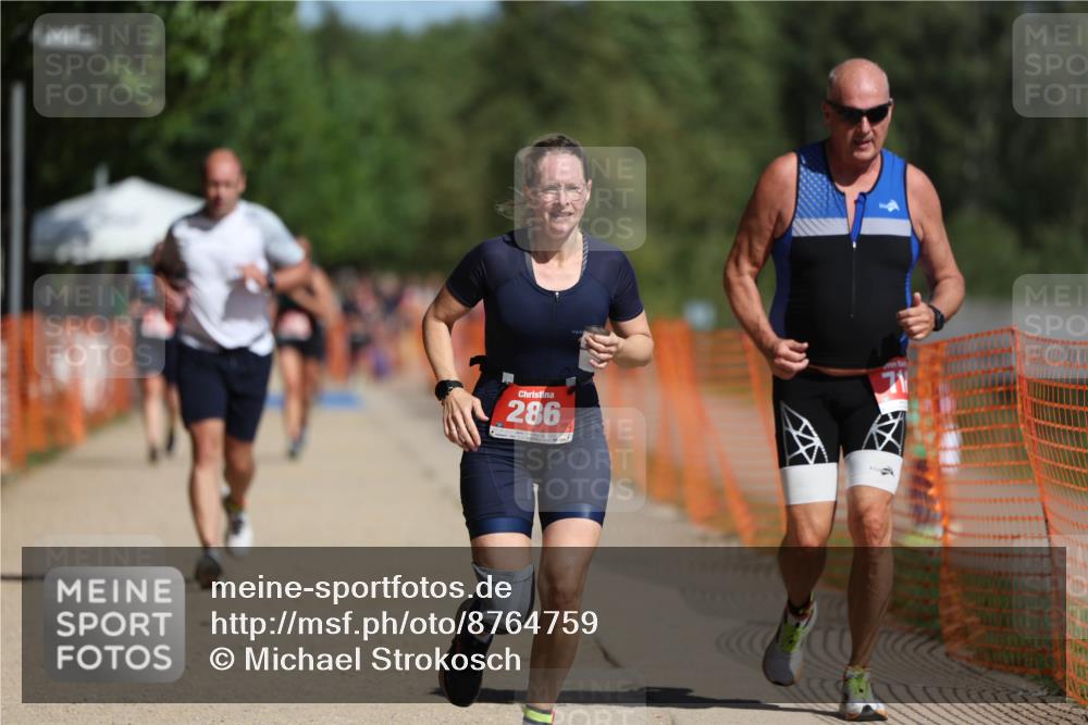 07.09.2025 - 19. Norderstedt Triathlon Michael Strokosch http://msf.ph/oto/8764759 07.09.2025 12:12:58 Laufen 286, 710, 861 meine-sportfotos.de