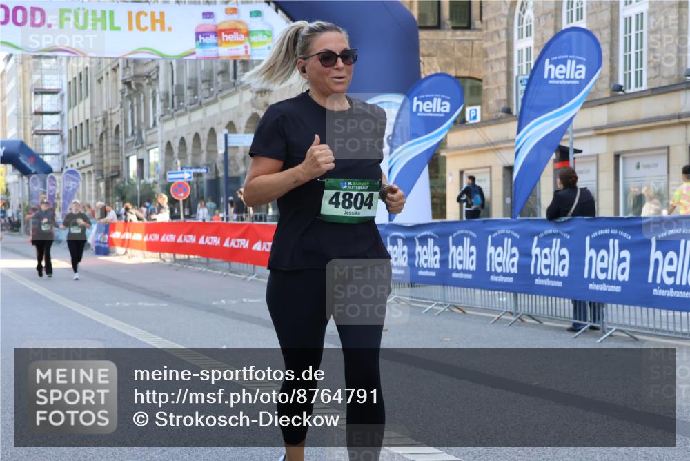 07.09.2025 - BARMER Alsterlauf Strokosch-Dieckow http://msf.ph/oto/8764791 07.09.2025 10:29:06 Ziel 2215, 2382, 2486, 3287, 4584, 5071, 6087 meine-sportfotos.de