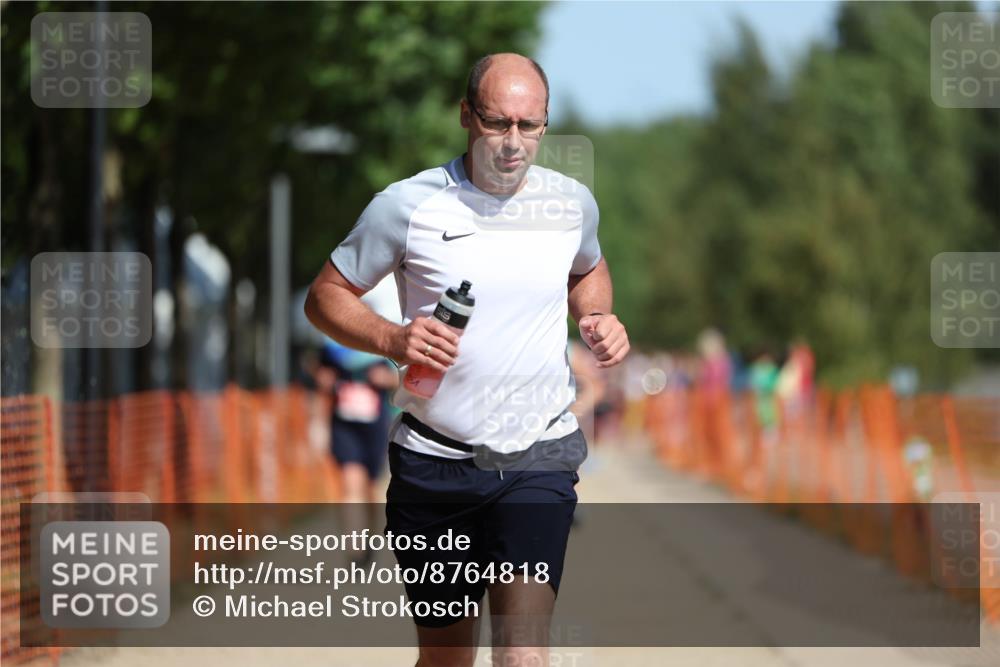 07.09.2025 - 19. Norderstedt Triathlon Michael Strokosch http://msf.ph/oto/8764818 07.09.2025 12:13:01 Laufen 286, 710, 861, 1308, 1367 meine-sportfotos.de