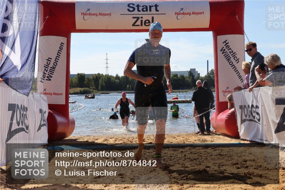 07.09.2025 - 19. Norderstedt Triathlon Luisa Fischer http://msf.ph/oto/8764842 07.09.2025 12:34:30 Schwimmen 211, 230, 1215, 1259 meine-sportfotos.de