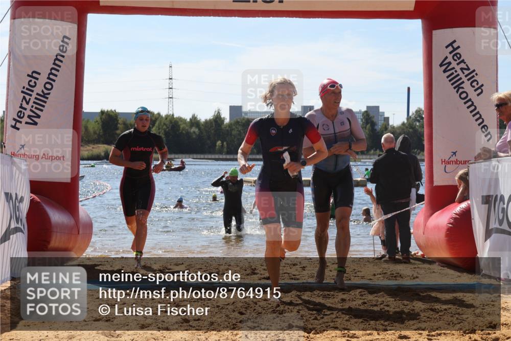 07.09.2025 - 19. Norderstedt Triathlon Luisa Fischer http://msf.ph/oto/8764915 07.09.2025 12:34:39 Schwimmen 211, 241, 841, 855, 1215 meine-sportfotos.de