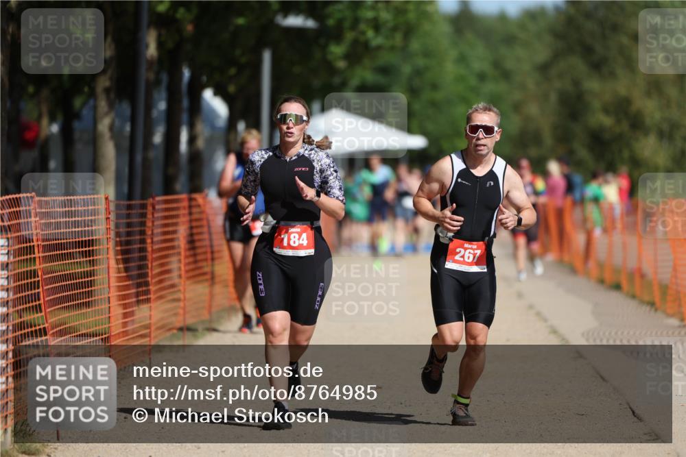 07.09.2025 - 19. Norderstedt Triathlon Michael Strokosch http://msf.ph/oto/8764985 07.09.2025 12:13:17 Laufen 184, 229, 267 meine-sportfotos.de