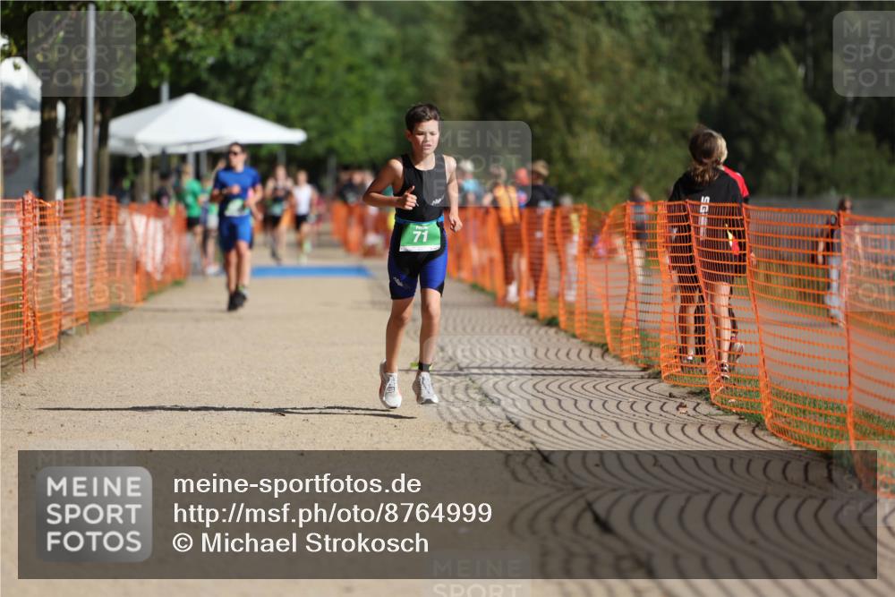 07.09.2025 - 19. Norderstedt Triathlon Michael Strokosch http://msf.ph/oto/8764999 07.09.2025 10:48:46 Laufen 71, 654 meine-sportfotos.de