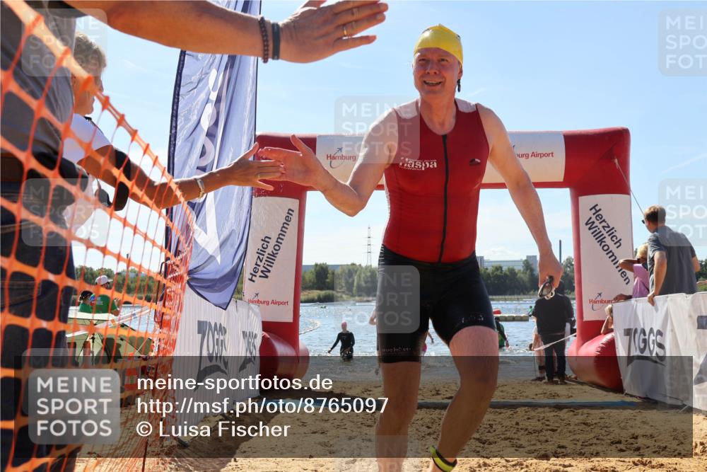 07.09.2025 - 19. Norderstedt Triathlon Luisa Fischer http://msf.ph/oto/8765097 07.09.2025 12:34:52 Schwimmen 242, 310, 339, 805, 841, 1356 meine-sportfotos.de