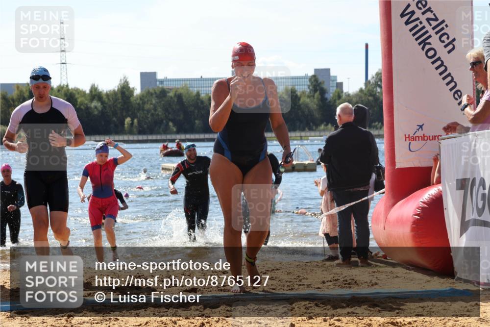 07.09.2025 - 19. Norderstedt Triathlon Luisa Fischer http://msf.ph/oto/8765127 07.09.2025 12:34:55 Schwimmen 242, 310, 318, 339, 344, 350, 805, 1356 meine-sportfotos.de
