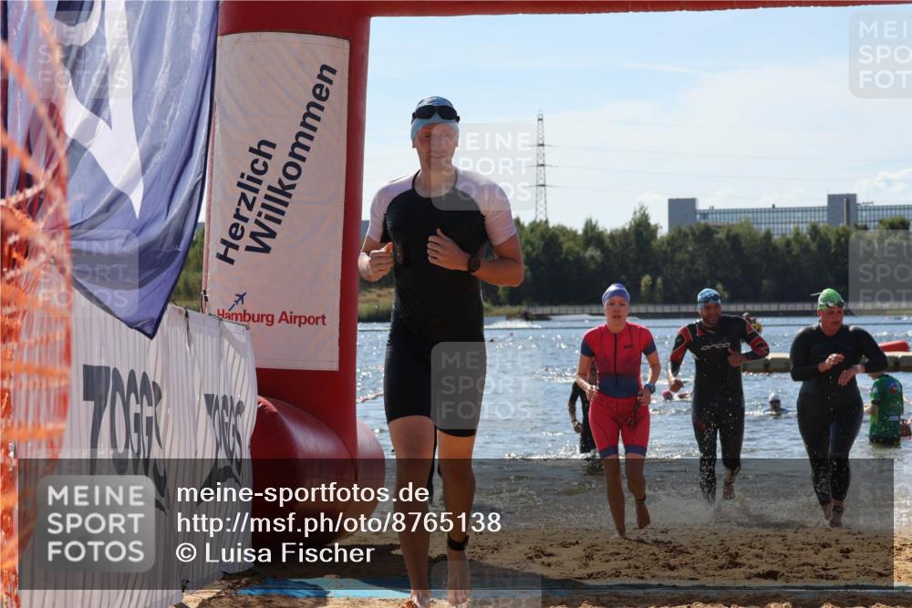 07.09.2025 - 19. Norderstedt Triathlon Luisa Fischer http://msf.ph/oto/8765138 07.09.2025 12:34:56 Schwimmen 242, 310, 318, 339, 344, 350, 805, 1356 meine-sportfotos.de