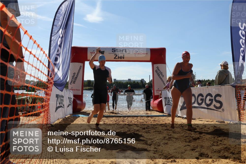 07.09.2025 - 19. Norderstedt Triathlon Luisa Fischer http://msf.ph/oto/8765156 07.09.2025 12:34:57 Schwimmen 242, 310, 318, 339, 344, 350, 805, 1356 meine-sportfotos.de