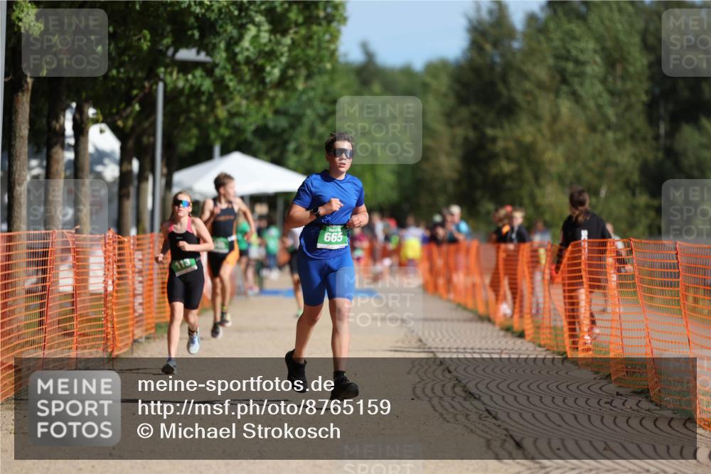 07.09.2025 - 19. Norderstedt Triathlon Michael Strokosch http://msf.ph/oto/8765159 07.09.2025 10:48:54 Laufen 71, 113, 645, 665 meine-sportfotos.de