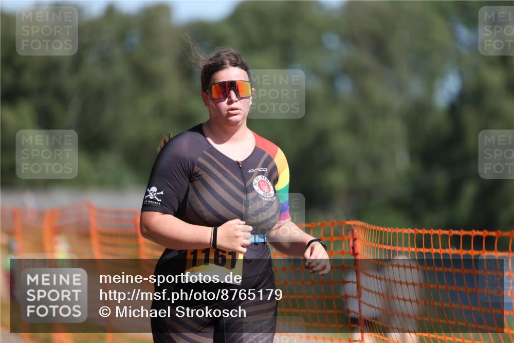 07.09.2025 - 19. Norderstedt Triathlon Michael Strokosch http://msf.ph/oto/8765179 07.09.2025 12:13:36 Laufen 306, 765, 1161, 1182 meine-sportfotos.de