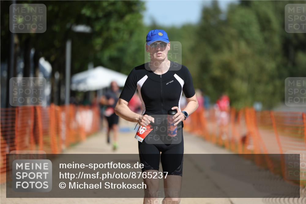 07.09.2025 - 19. Norderstedt Triathlon Michael Strokosch http://msf.ph/oto/8765237 07.09.2025 12:13:44 Laufen 287, 306 meine-sportfotos.de