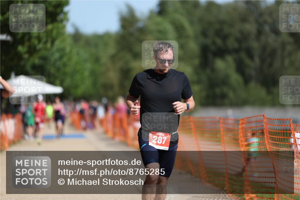 07.09.2025 - 19. Norderstedt Triathlon Michael Strokosch http://msf.ph/oto/8765285 07.09.2025 12:13:49 Laufen 287, 748 meine-sportfotos.de